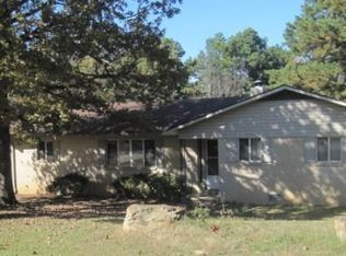 105 Lakeshore Dr, Russellville, AR 72802