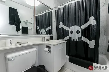 Rented by Wave Real Estate Group