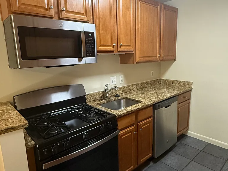 8708 Manchester Rd #A — Photo 5
