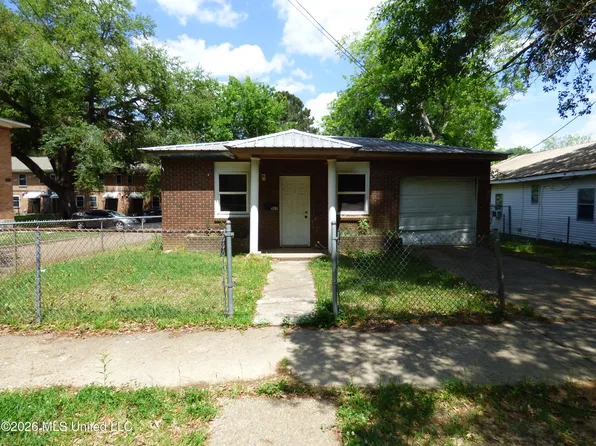 321 Saint Augustine Ave, McComb, MS 39648