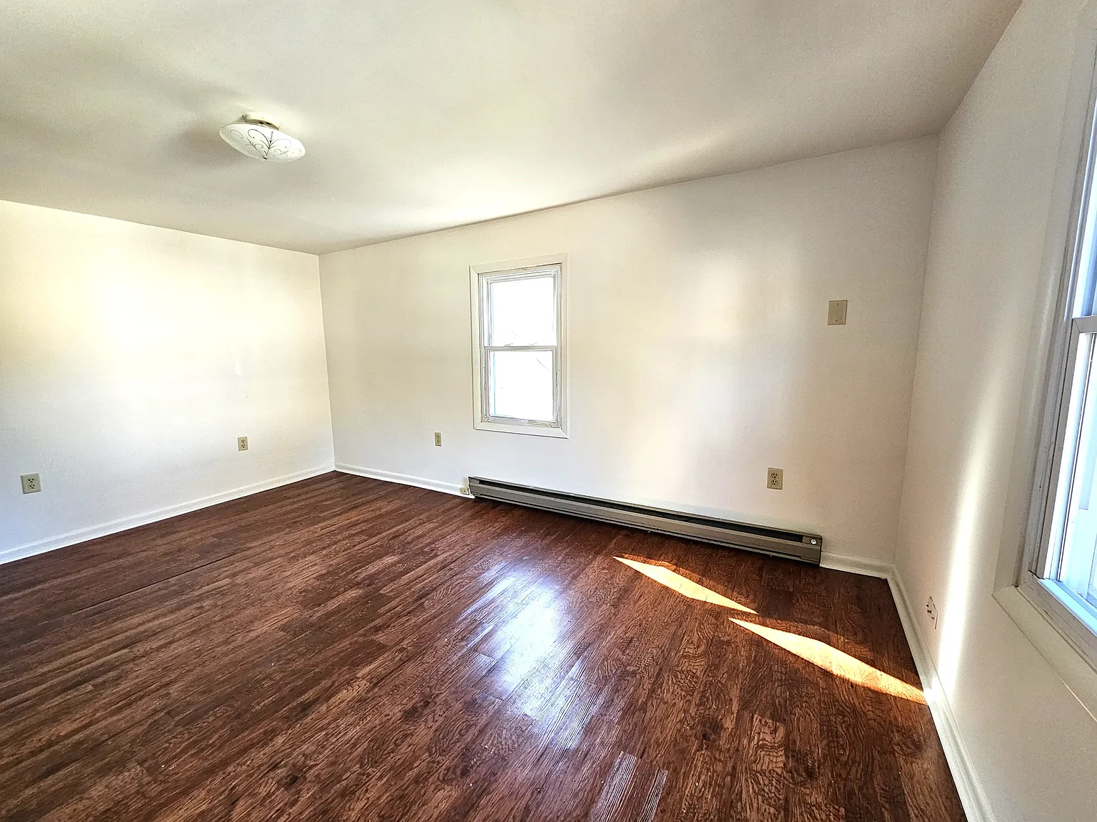 106 East East Street - B — Photo 3
