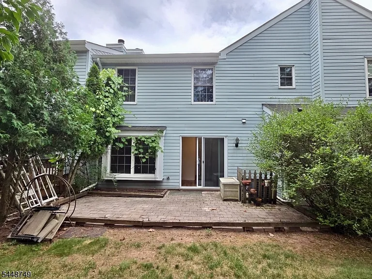 200 Bamburgh Ct — Photo 25