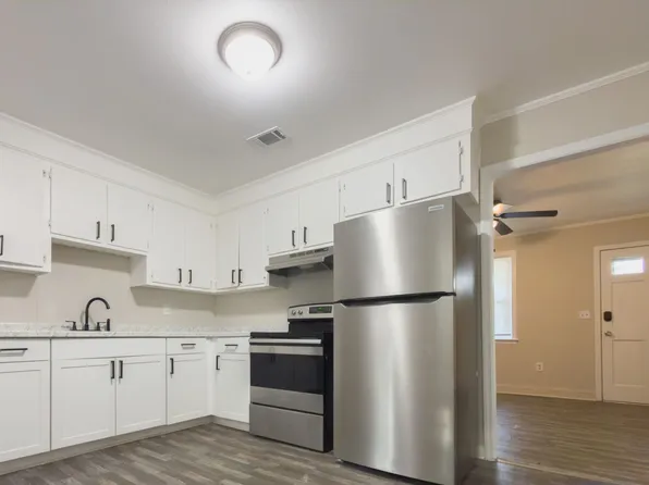 1537 N Avalon triplex, 1537 N Avalon Cir #C, Charleston, SC 29407