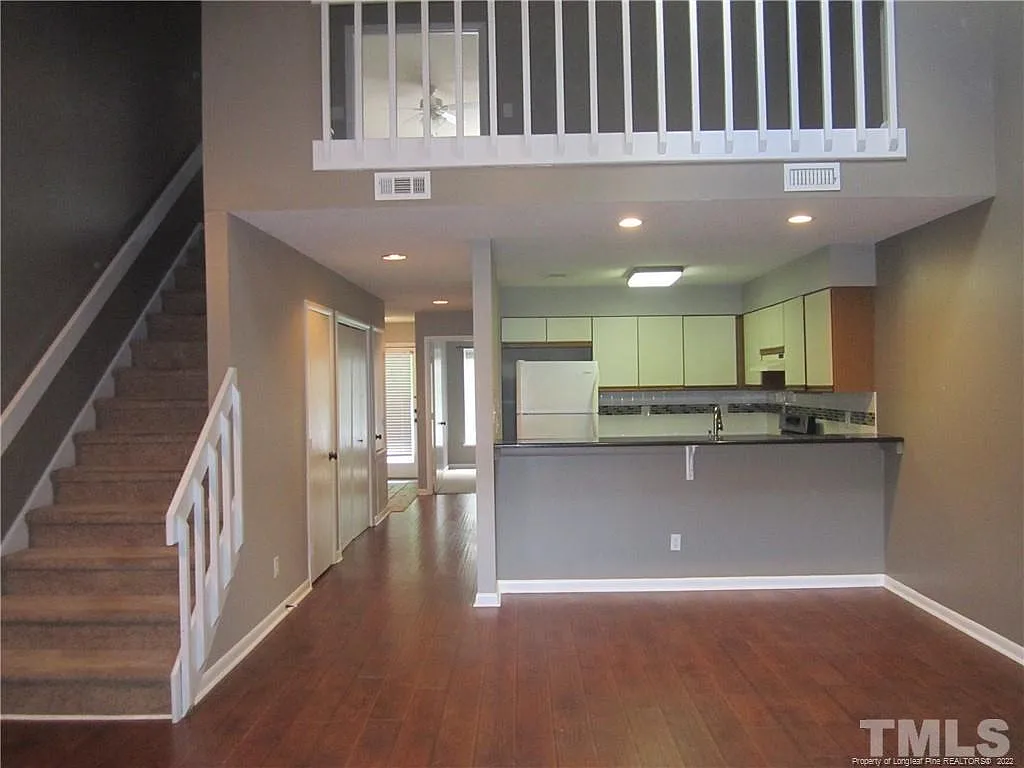 2 bed, 1549 sqft, $1,499 — Photo 1