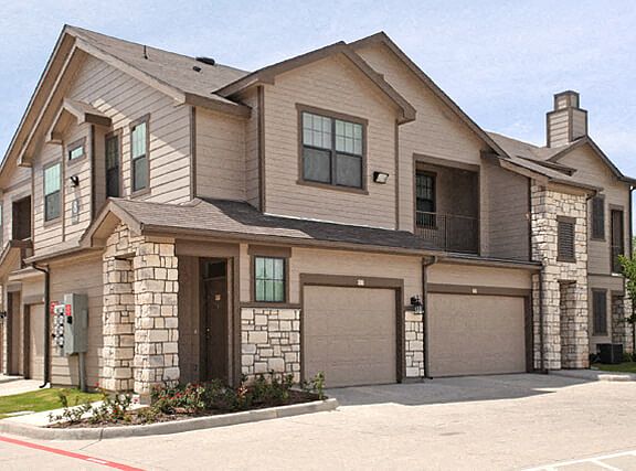 4th image of 2301 Woodgate Dr APT 413