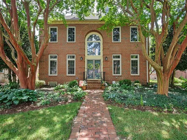 1521 Bordeaux Pl, Norfolk, VA 23509