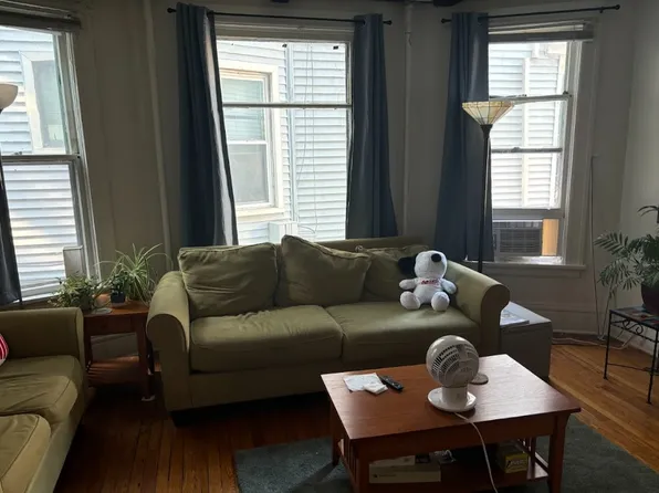 407 E Johnson St, 407 E Johnson St, Madison, WI 53703