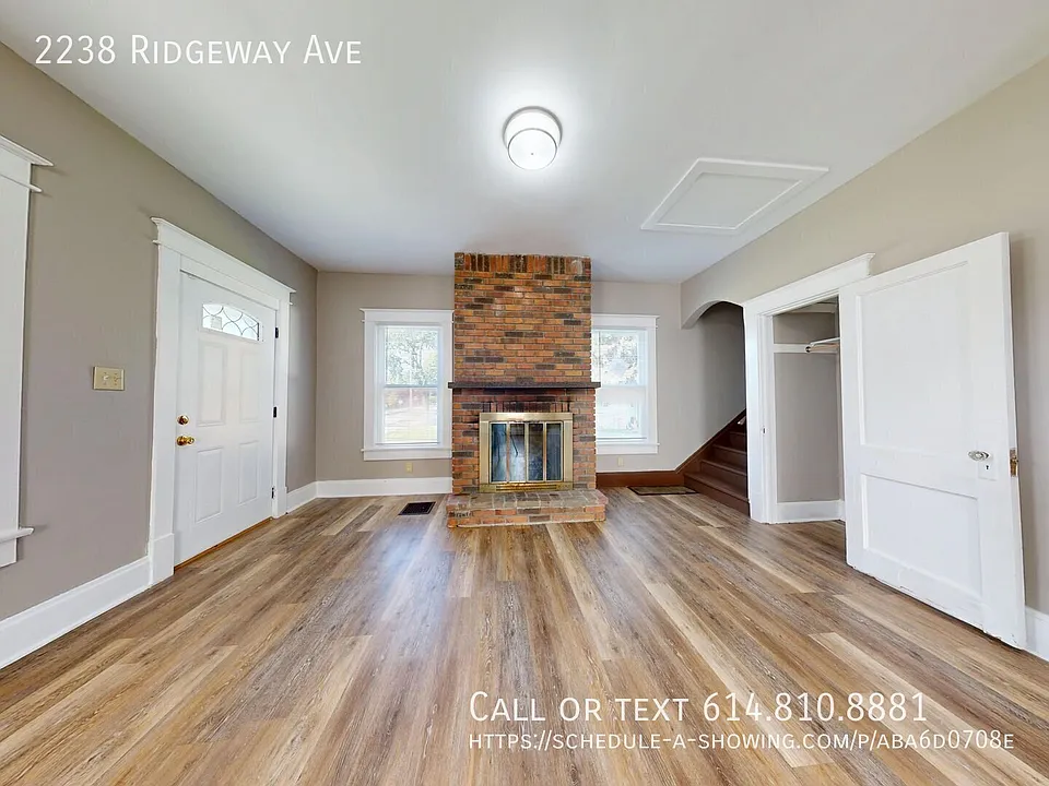 2238 Ridgeway Ave