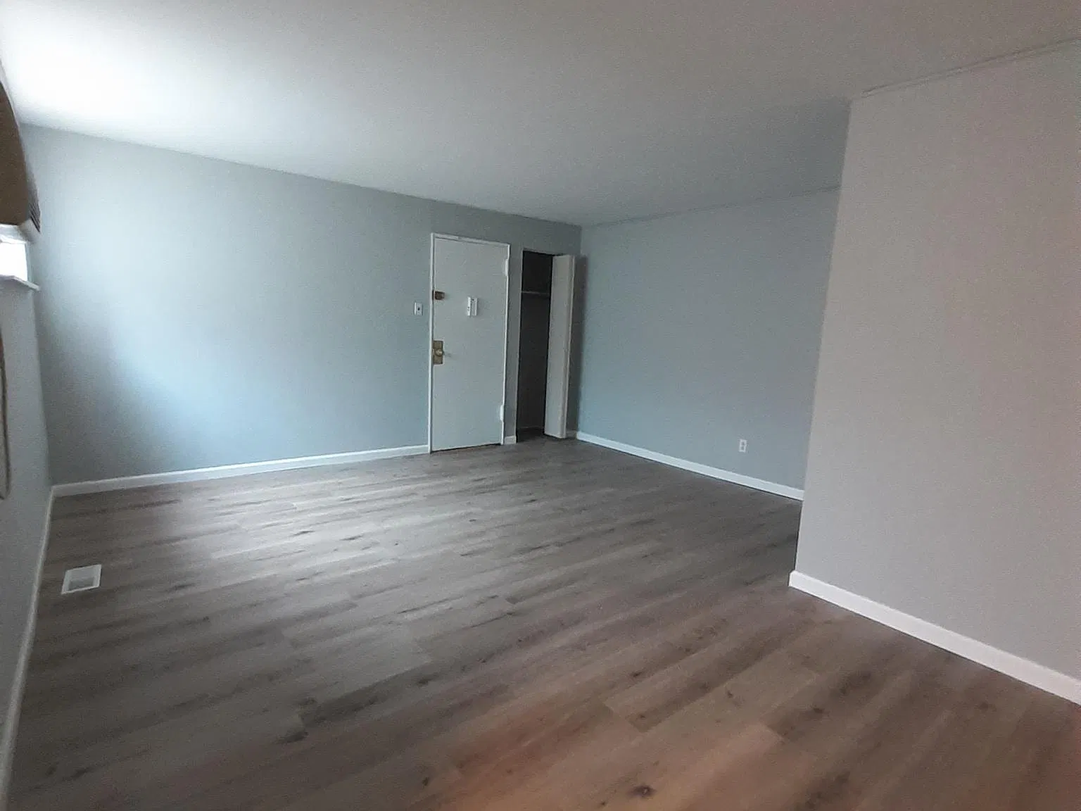8500 Bustleton Ave — Photo 1