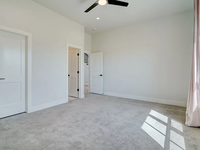 101 Pont Neuf Ct — Photo 63