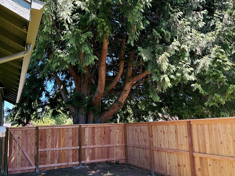 3334 NE Holman St — Photo 9
