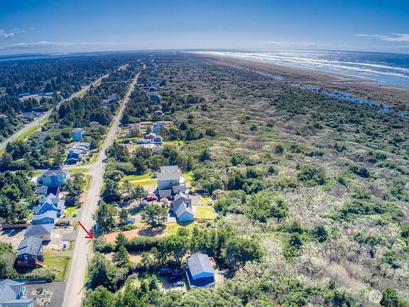 2nd image of 317 Sand Dune Avenue NW