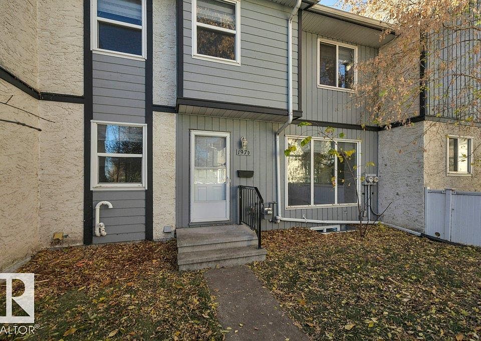 1st image of 197D Homestead Cres NW
