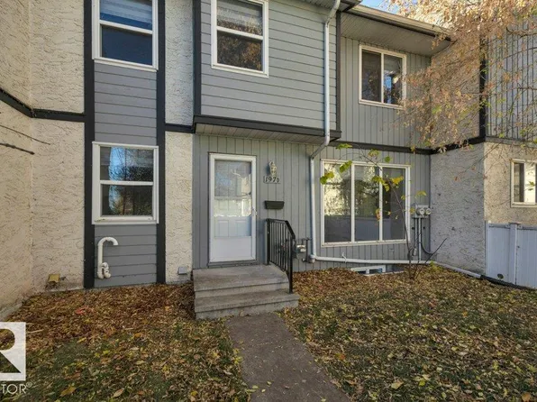 197D Homestead Cres NW, Edmonton, AB T5A 2Y2