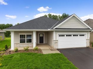 13557 Hollybrook Ct, Apple Valley, MN 55124