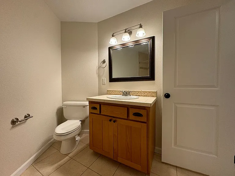 Westridge Apartments — Photo 63