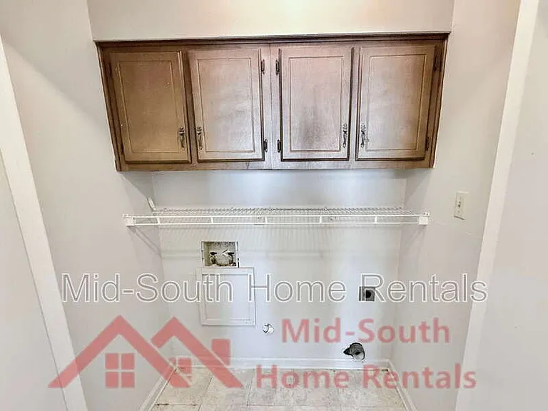 7328 Hillshire Dr — Photo 21