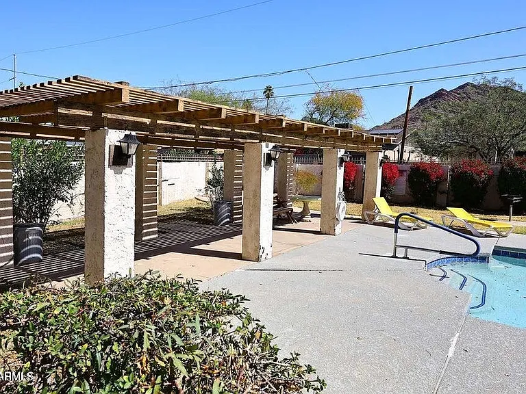 8819 N 12th Pl — Photo 20