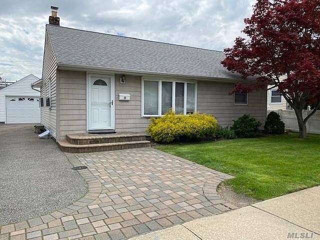 1st image of 89 Myers Ave