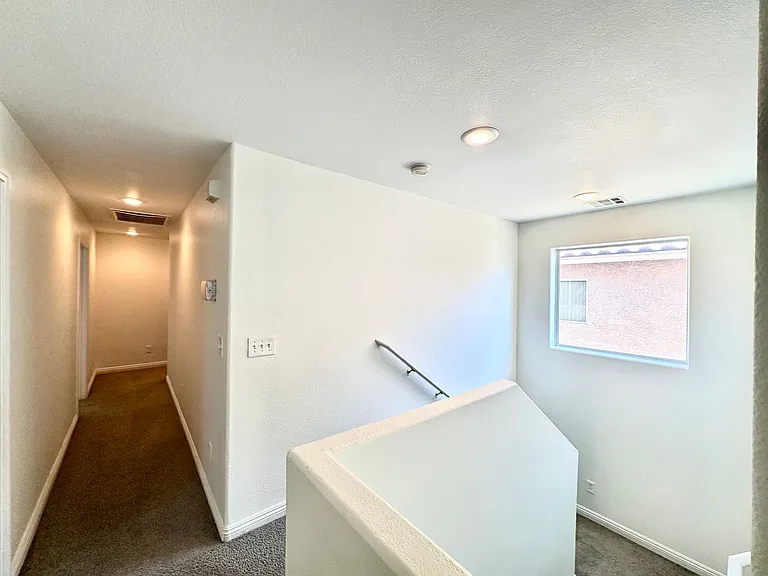 11588 Vesuvio Ct — Photo 8