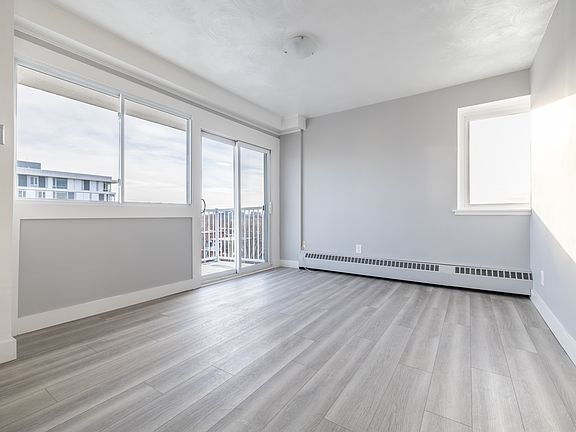 4th image of 290 Nelson St #703
