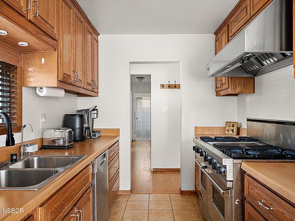 4th image of 824 Stansbury Dr