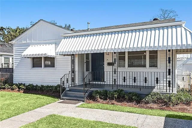 2 bed, 1.5 bath, 815 sqft, $1,865 — Photo 1