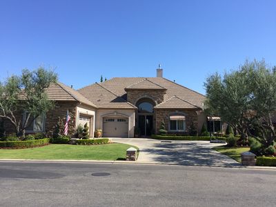 1718 E Shadow Creek Dr, Fresno, CA, 93730