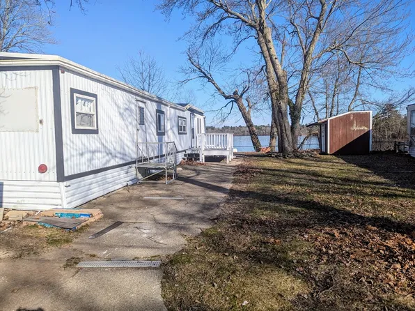 157 Mansfield Ave #9, Norton, MA 02766