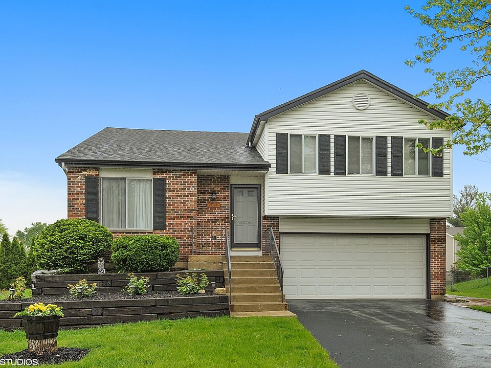 1st image of 7014 Yorkshire Dr