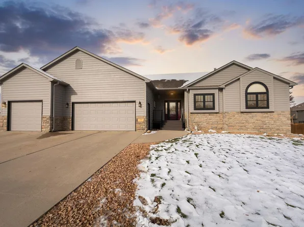 3008 W Brandy Wine St, Sioux Falls, SD 57108