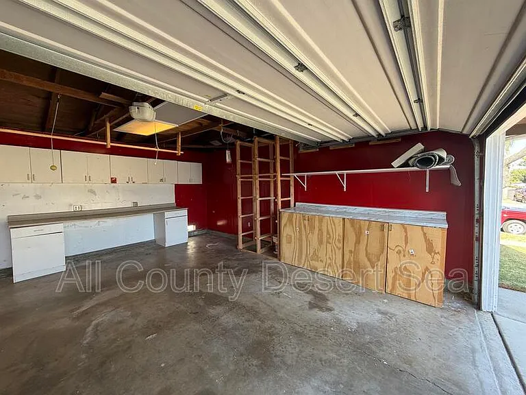 18527 San Antonio St — Photo 25