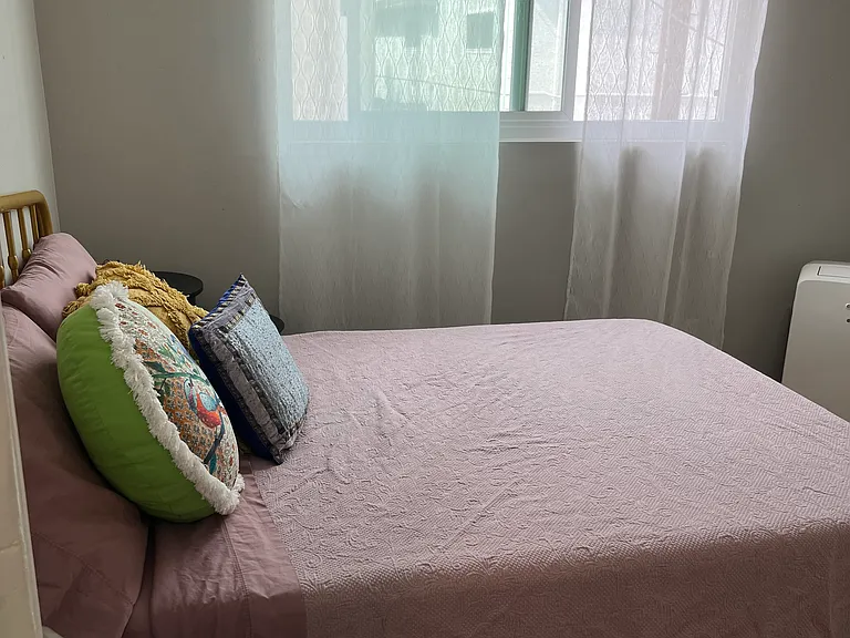 1254 Robinson Ave #9 — Photo 5