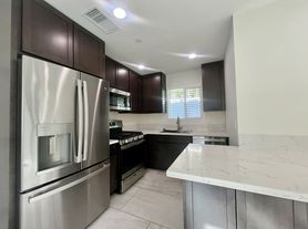 68270 Santelmo Rd, Cathedral City, CA