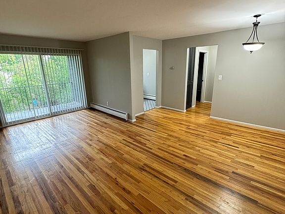 4th image of 406 Oakland Ave APT 12