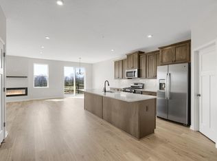 6763 Bluestem Way, Minnetrista, MN 55331