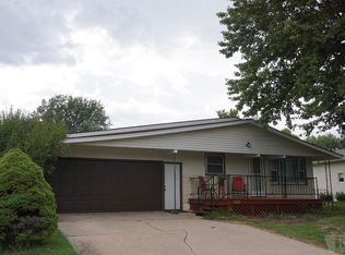2005 Wardview Rd, Marshalltown, IA 50158
