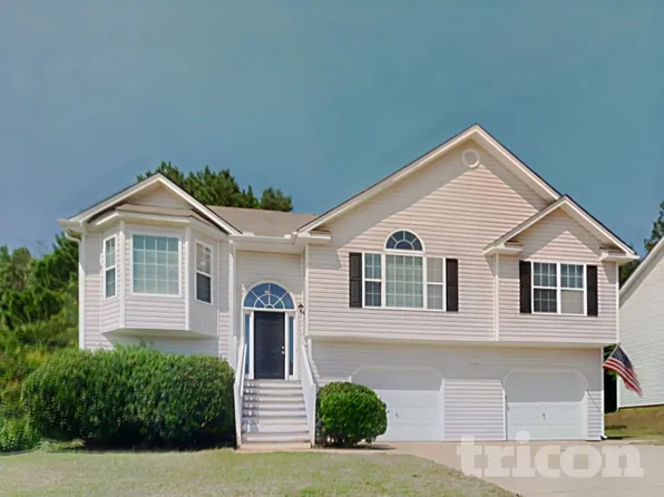 6355 Queensdale Dr, Douglasville, GA 30135