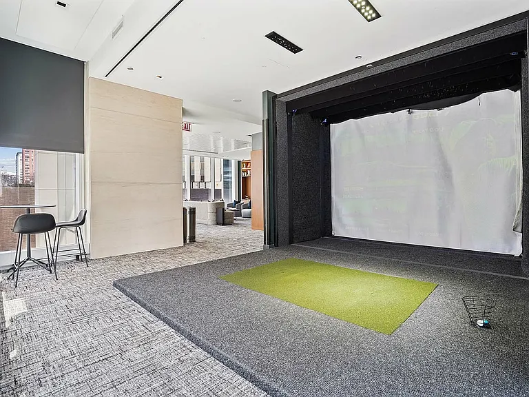 Wolf Point East Golf Simulator