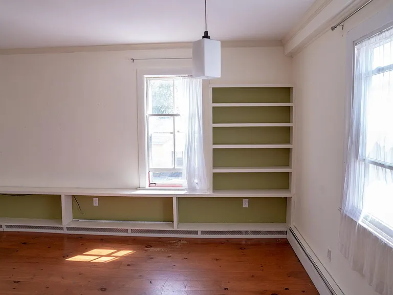 9 Cushing St #2 — Photo 4