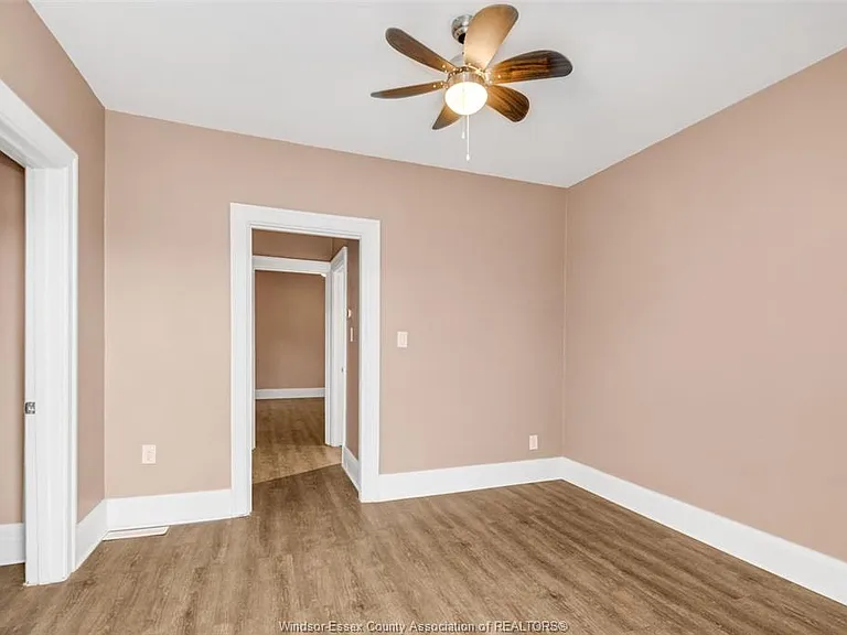1292 Chilver Rd — Photo 8