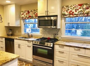 14 Sunset Dr, Bernardsville, NJ 07924