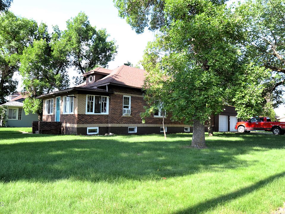 221 1st Ave NW, Hazen, ND 58545 MLS 4008402 Zillow