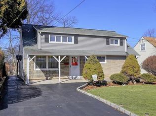 323 Woodruff Ave, Avenel, NJ