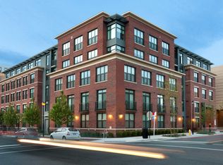 1111 Belle Pre, Alexandria, VA 22314