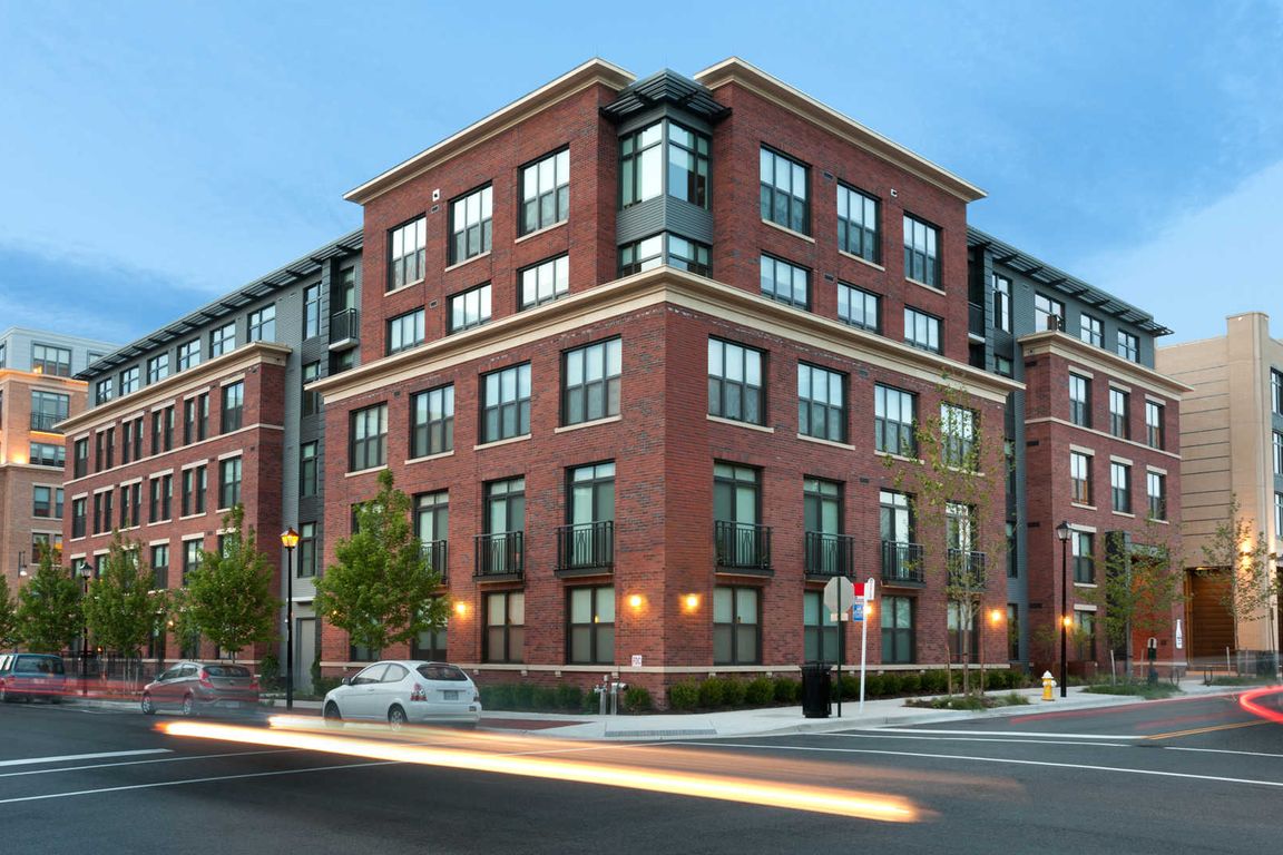 1111 Belle Pre Apartments