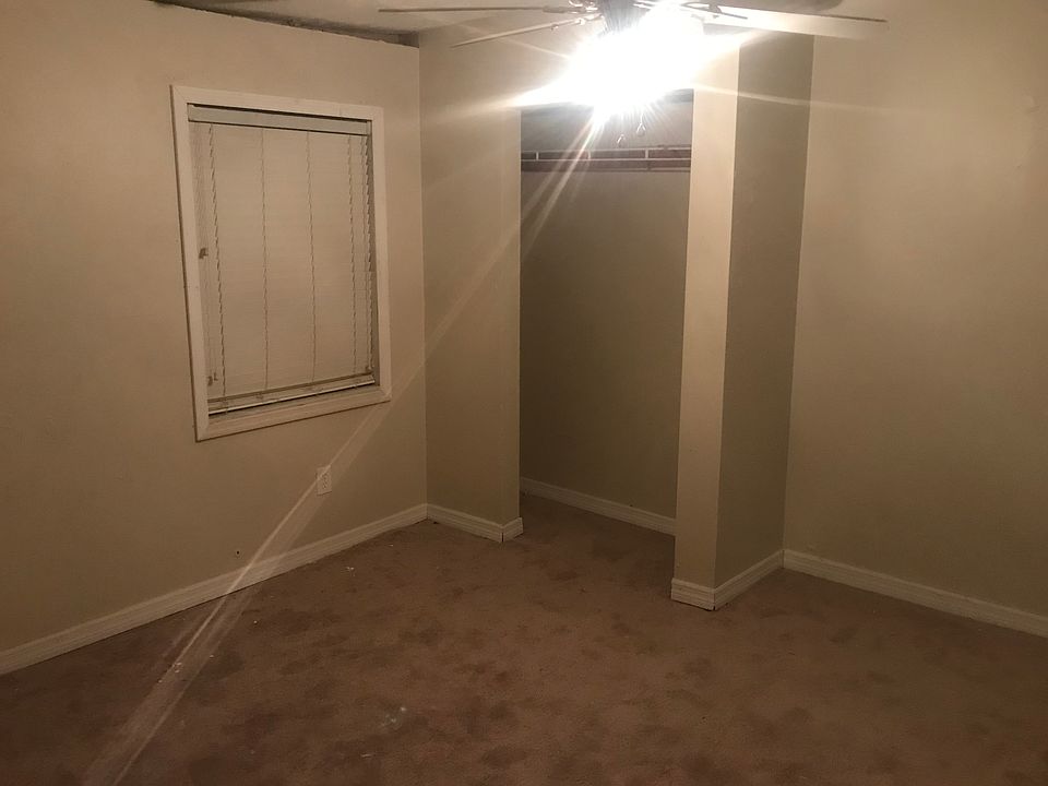 2nd image of 300 Idaho Ave #4