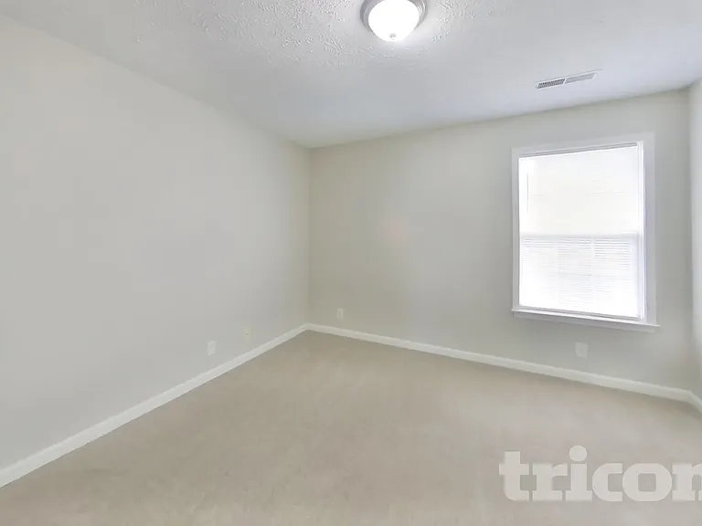 1256 Lasalle Dr — Photo 12