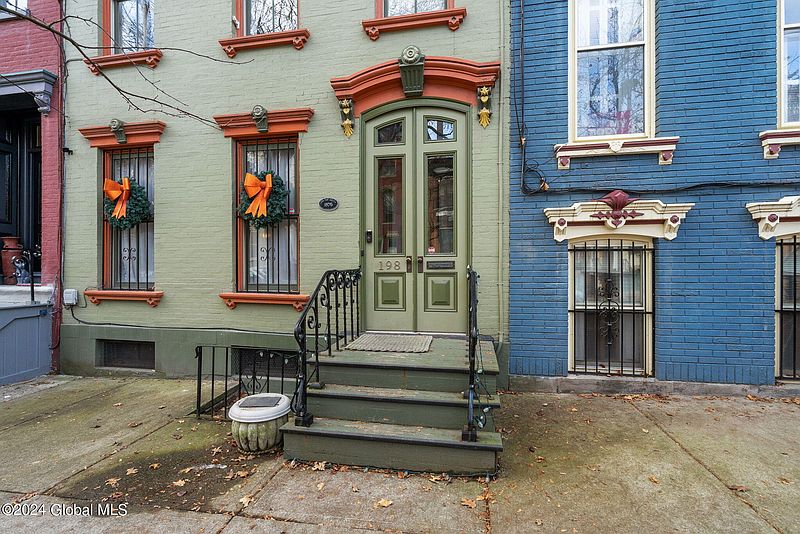 2nd image of 198 Lancaster Street
