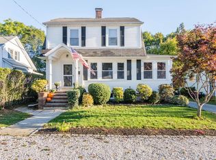 19 Hilldale Rd, Weymouth, MA 02190